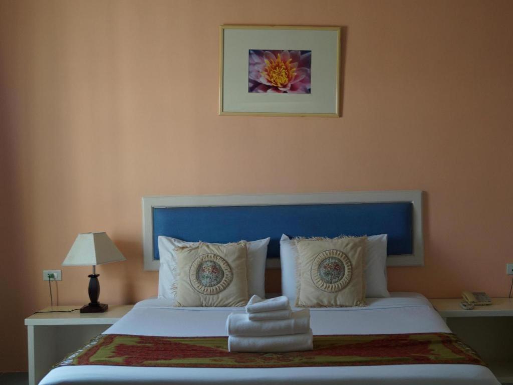 Seng Aroun Hotel Pakse Εξωτερικό φωτογραφία
